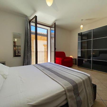 Terrazze Xxv Novembre Apartment Чефалу Екстериор снимка